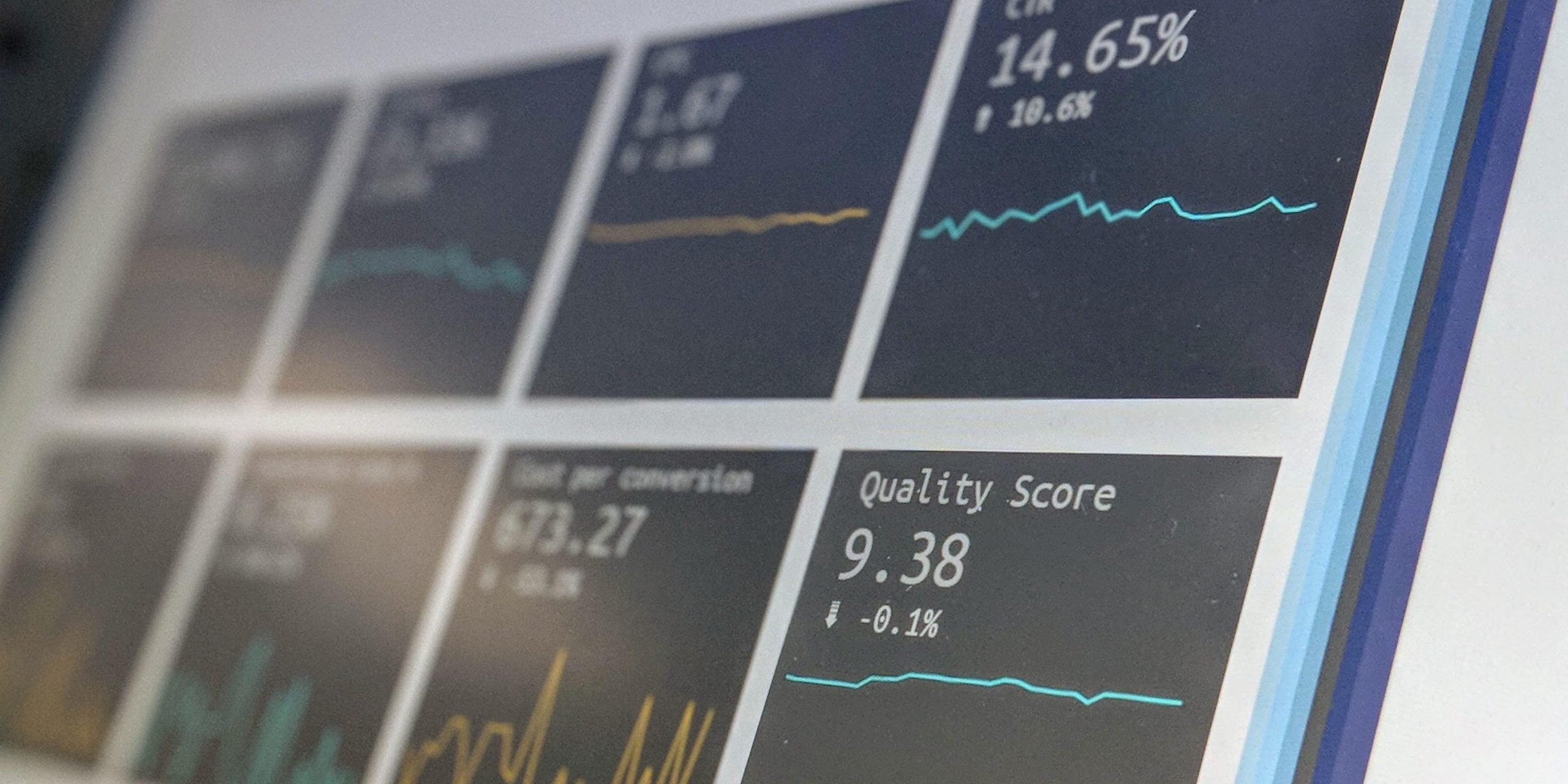 stephen-dawson-qwtCeJ5cLYs-unsplash (1)